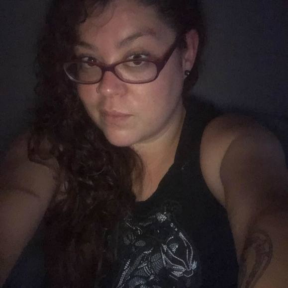 Meet your Posher, Alex - Picture 1 of 1